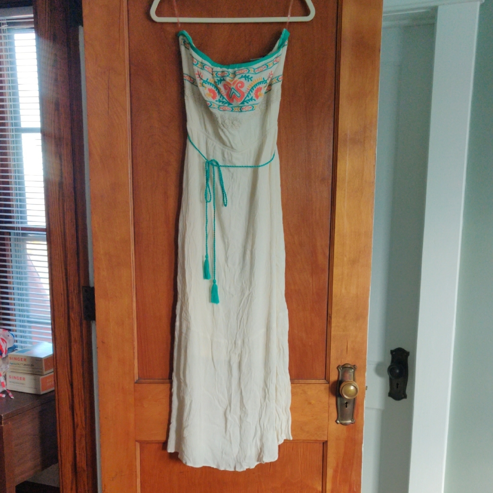 Embroidered Cream Maxi Dress